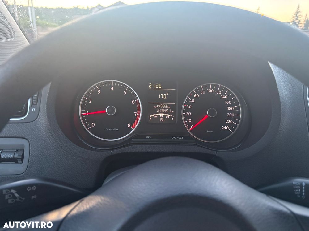 VOLKSWAGEN Polo 2009 — imagine 14