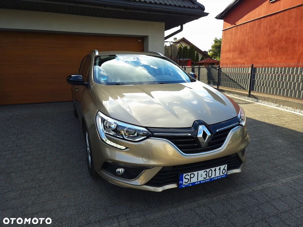 Renault Megane ENERGY TCe 140 EDC LIMITED - 11