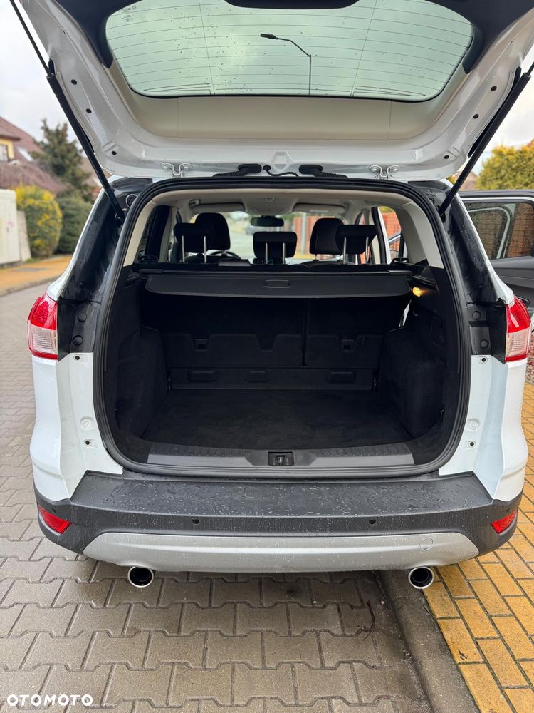 Ford Kuga - 34
