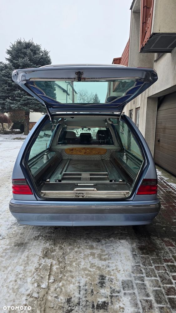 Mercedes-Benz Klasa E - 5