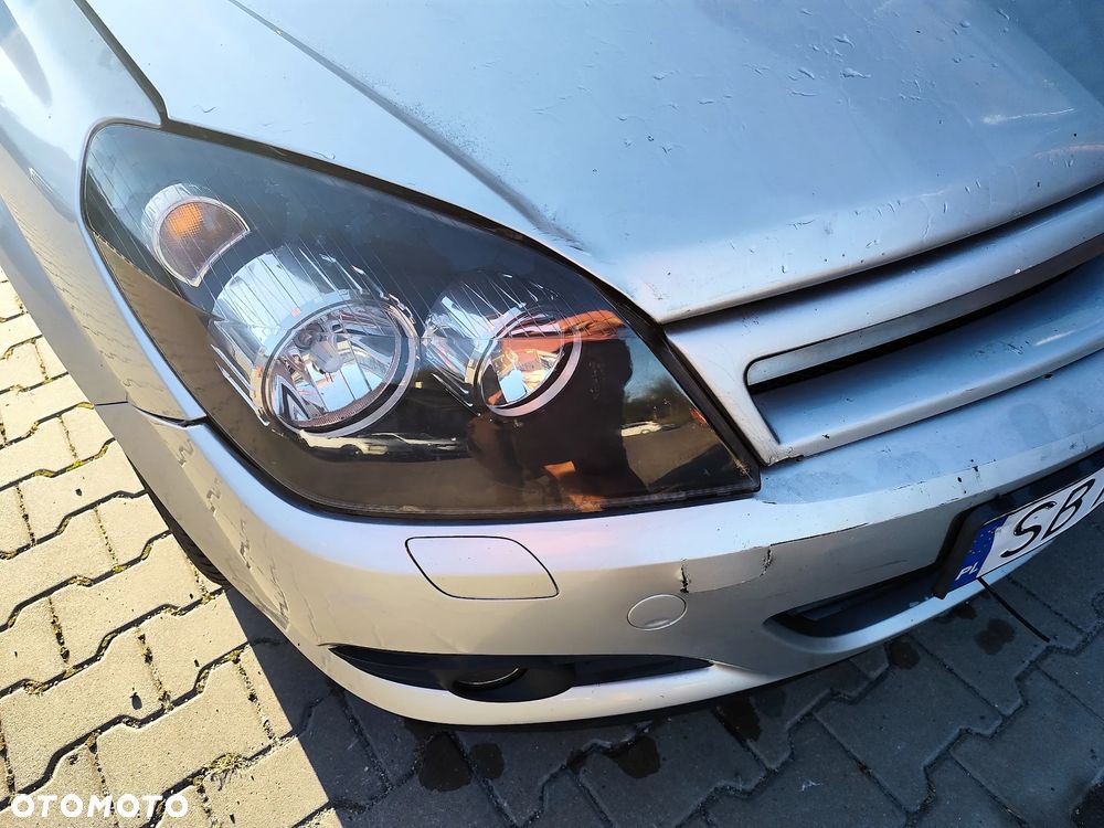 Opel Astra III GTC 2.0 T Sport - 5