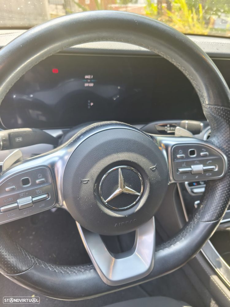 Mercedes-Benz E 300 - 5