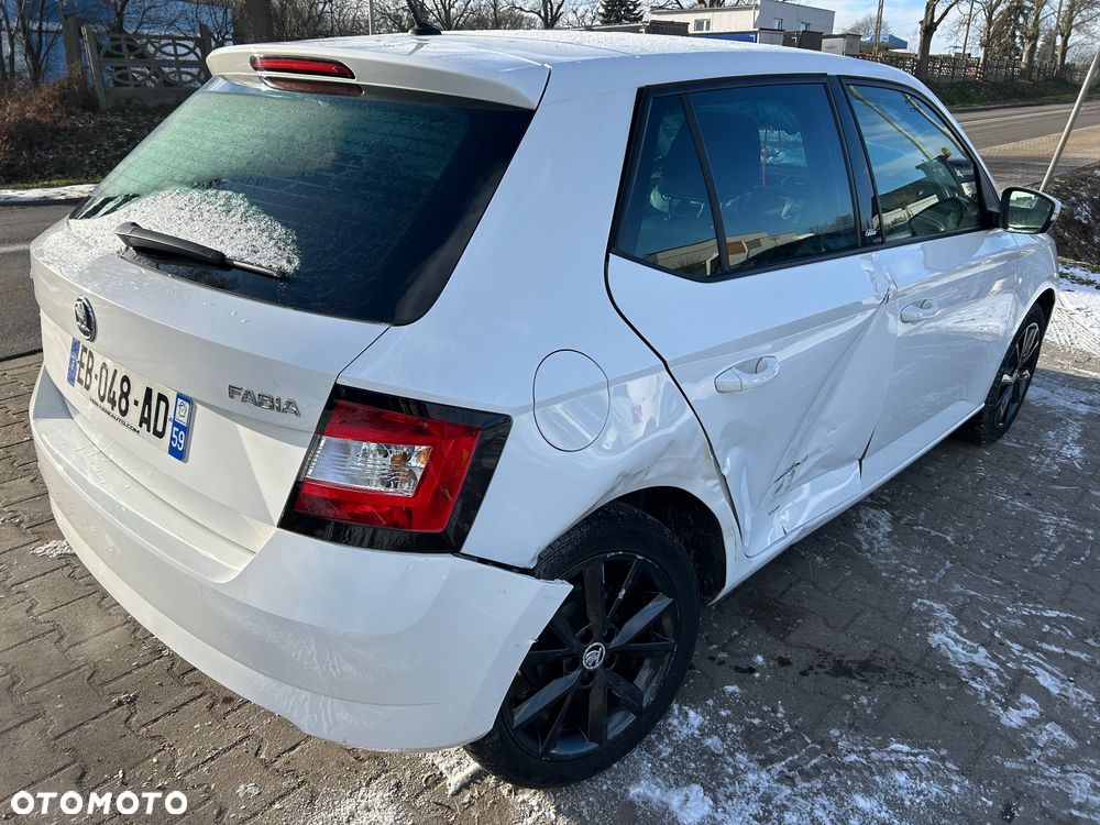 Skoda Fabia - 24
