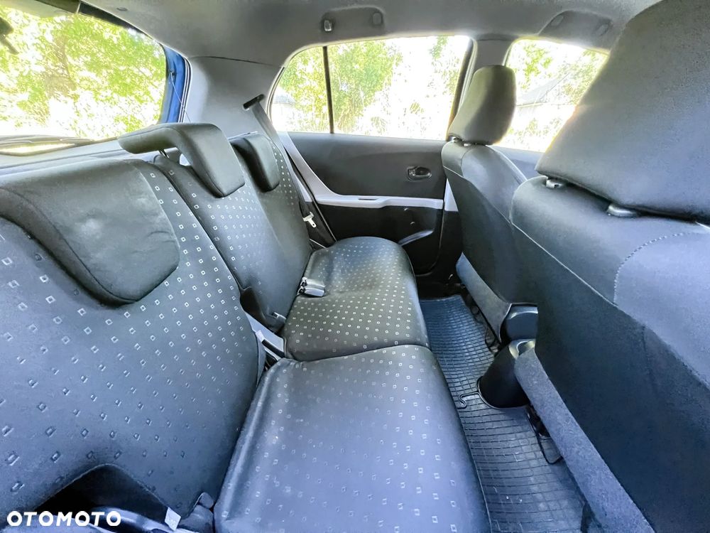 Toyota Yaris - 34