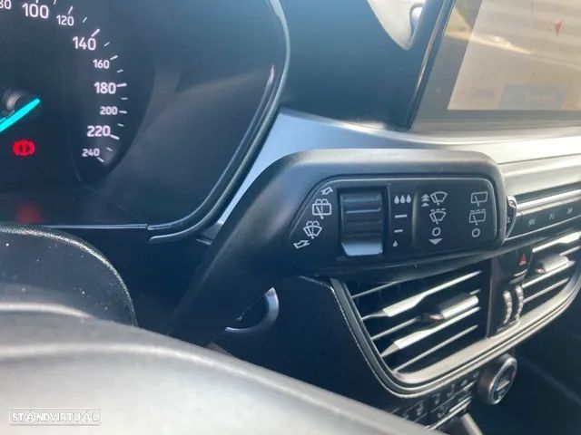 Ford Focus SW 1.0 EcoBoost Hybrid Aut. ST-LINE DESIGN - 21