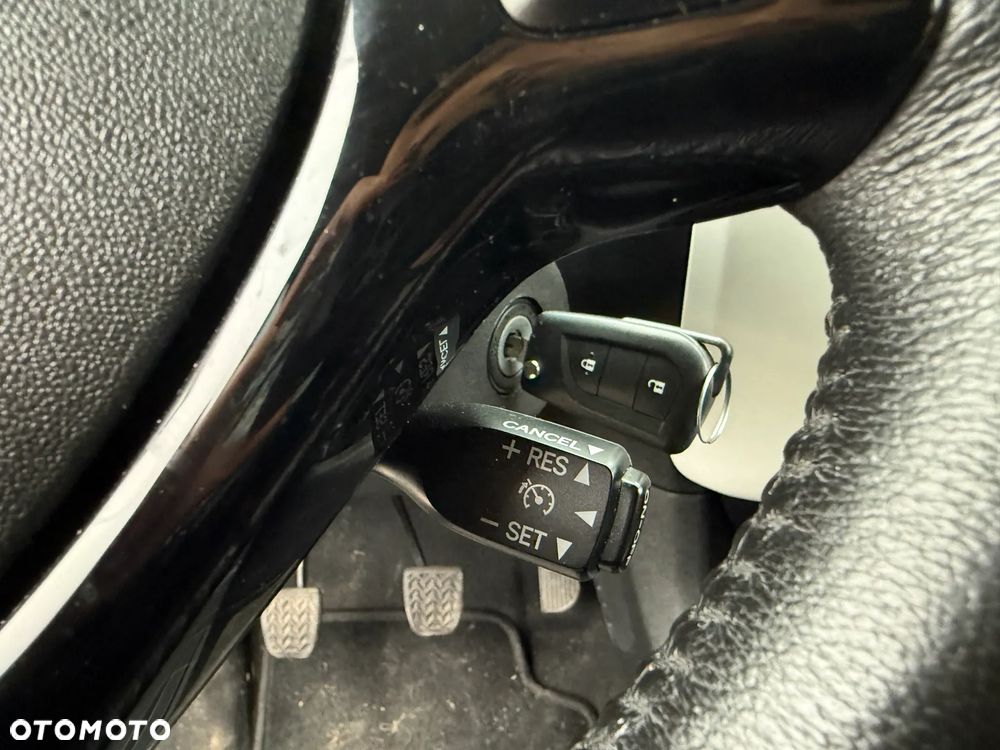 Peugeot 108 VTI 68 STOP&START Top Allure - 22