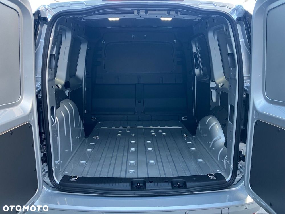 Volkswagen Caddy Volkswagen Caddy Cargo, silnik: 2,0 l TDI EU6 122 KM, skrzynia biegów: automatyczna DSG 7-biegowa, rozstaw osi: 2755 mm - 13