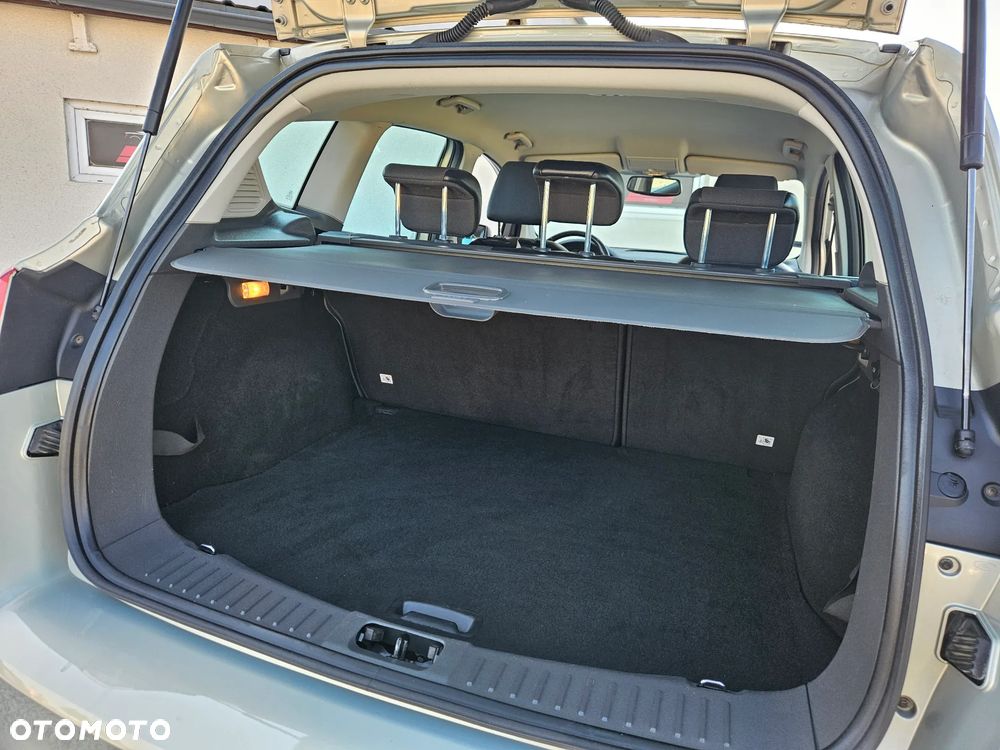 Ford Kuga 2.0 TDCi Trend - 16