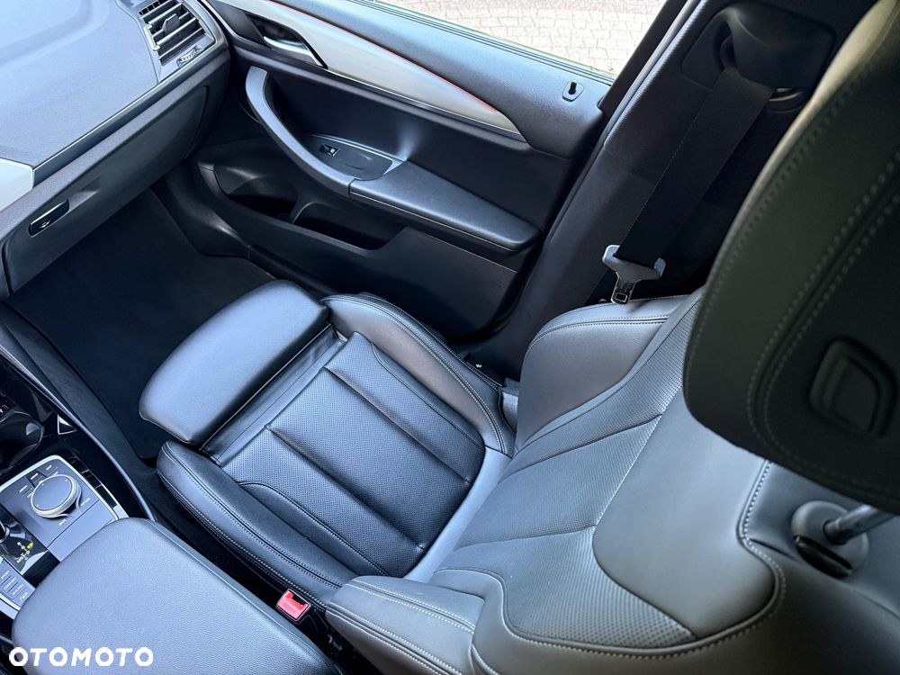 BMW X3 xDrive20d M Sport - 30