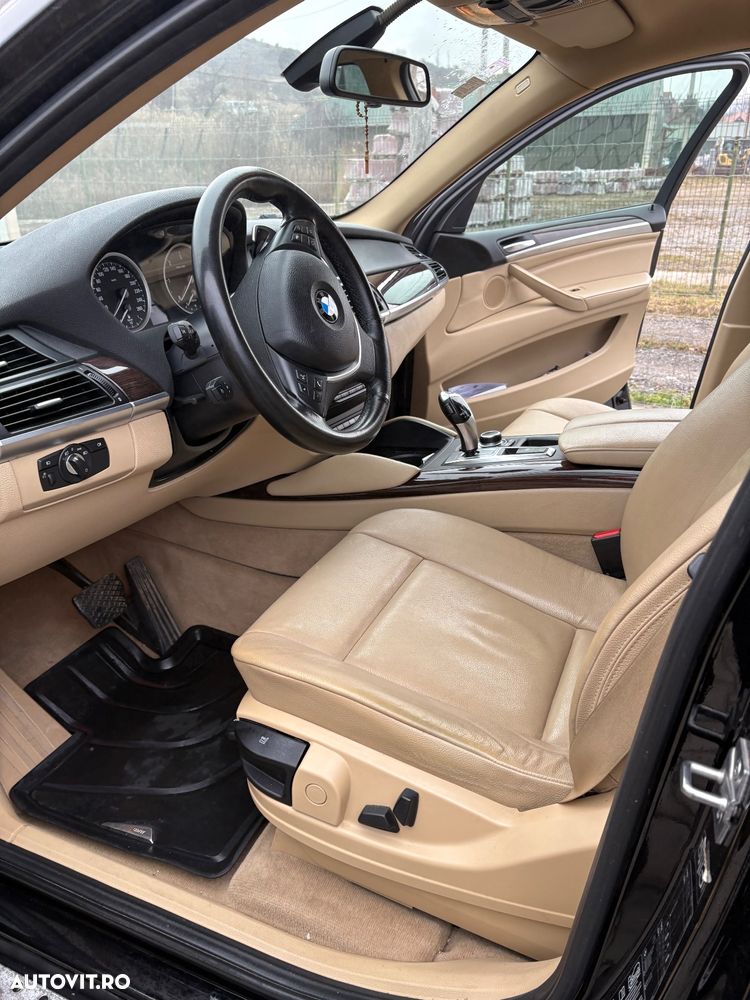 BMW X6 xDrive30d - 11