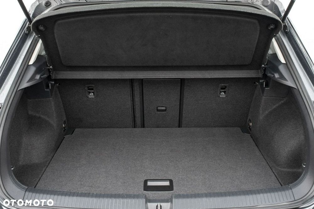 Volkswagen T-Roc 1.5 TSI Life DSG - 26