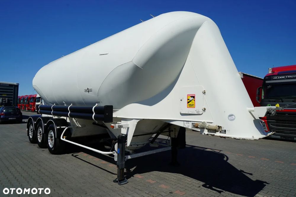 Spitzer CEMENTONACZEPA / 37 000 L / SILOS / 3 KOMORY / OSIE SAF / ALUFELGI - 2