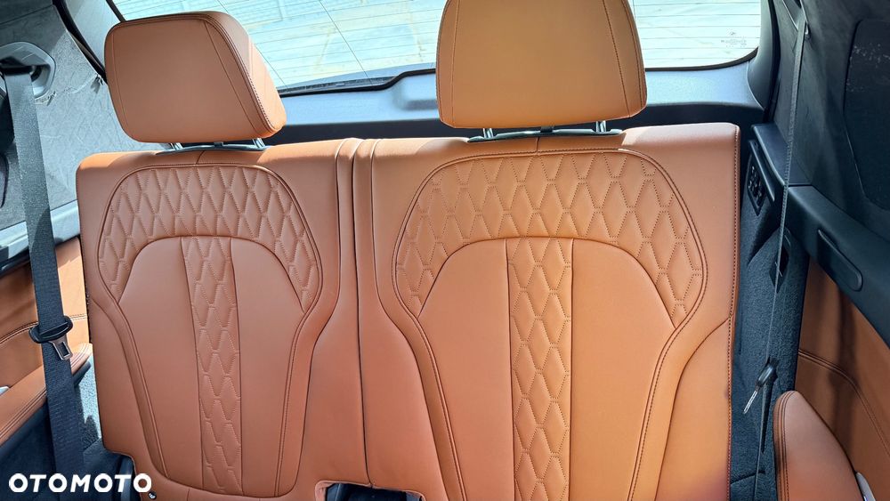 BMW X7 - 20