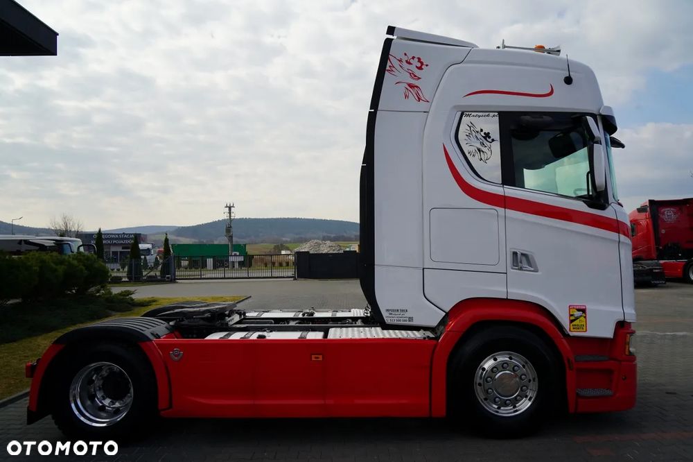 Scania S 580 / V8 / RETARDER / KLIMA POSTOJOWA / CAŁA NA PODUSZKACH / ALUFELGI  /  SKÓRY / OPONY 100% / - 10