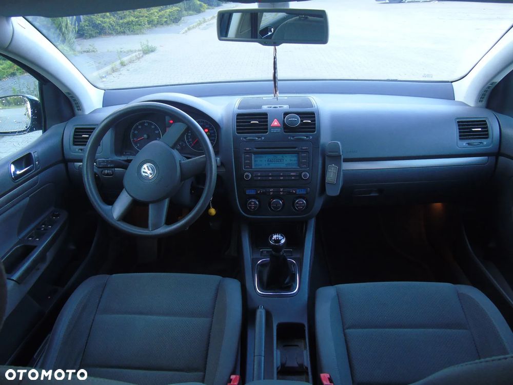 Volkswagen Golf - 3