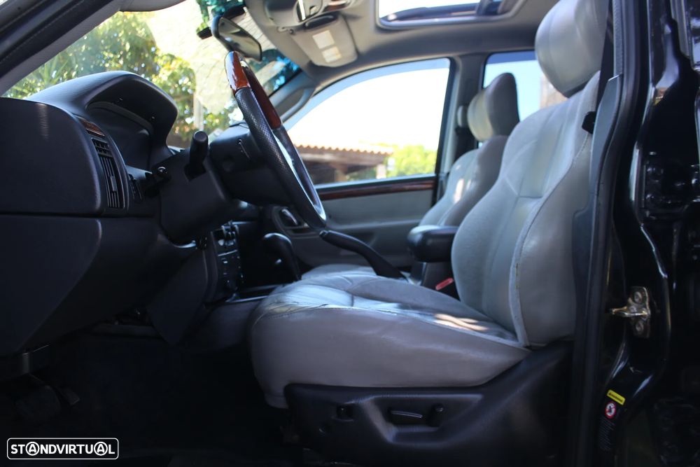 Jeep Grand Cherokee 2.7 CRD Overland - 11