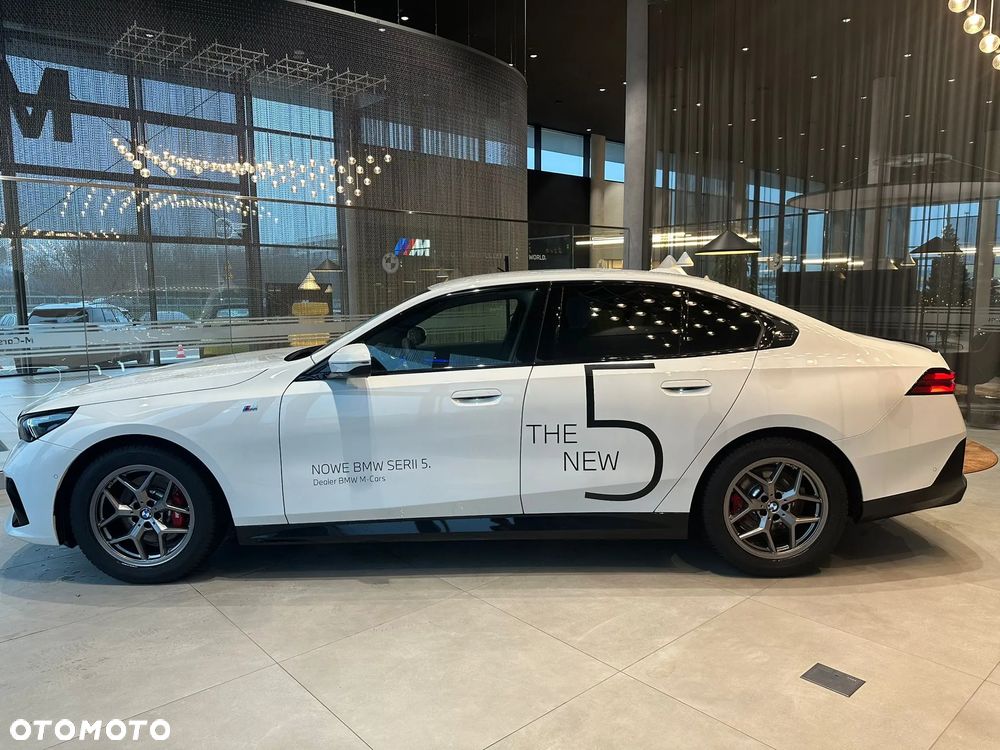 BMW Seria 5 520d mHEV M Sport - 3