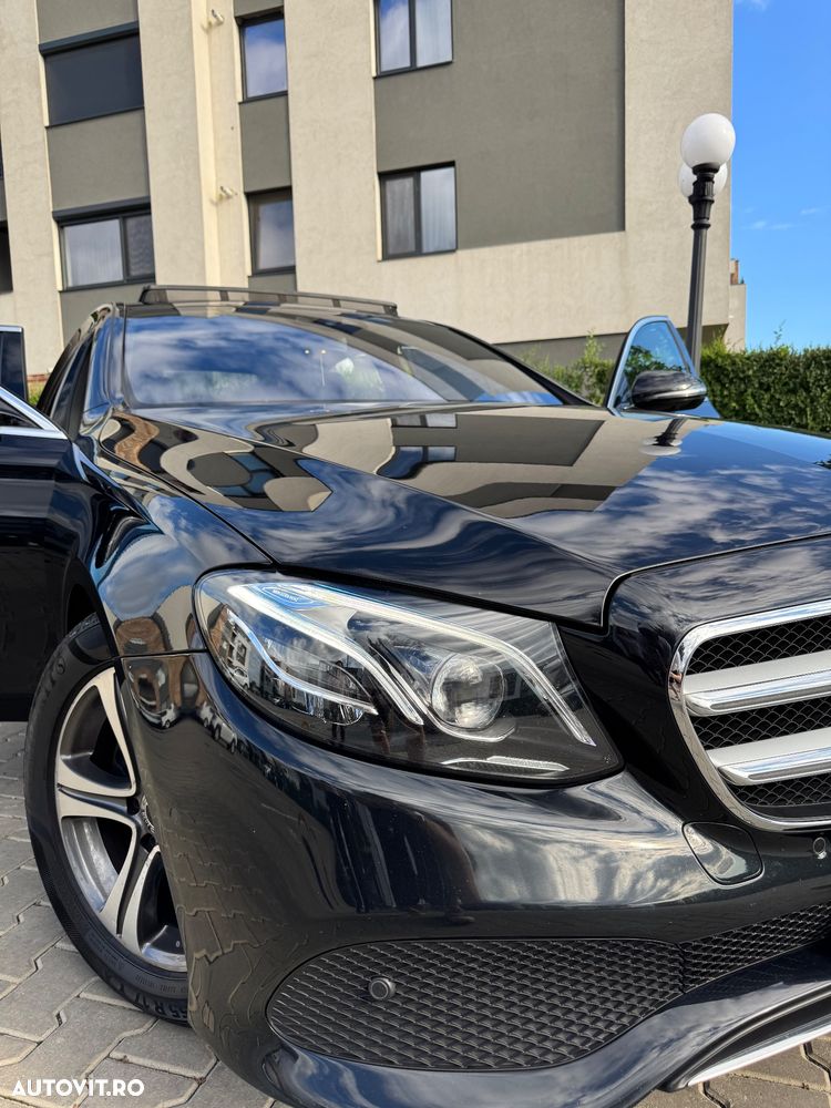 Mercedes-Benz E 220 d 9G-TRONIC - 28