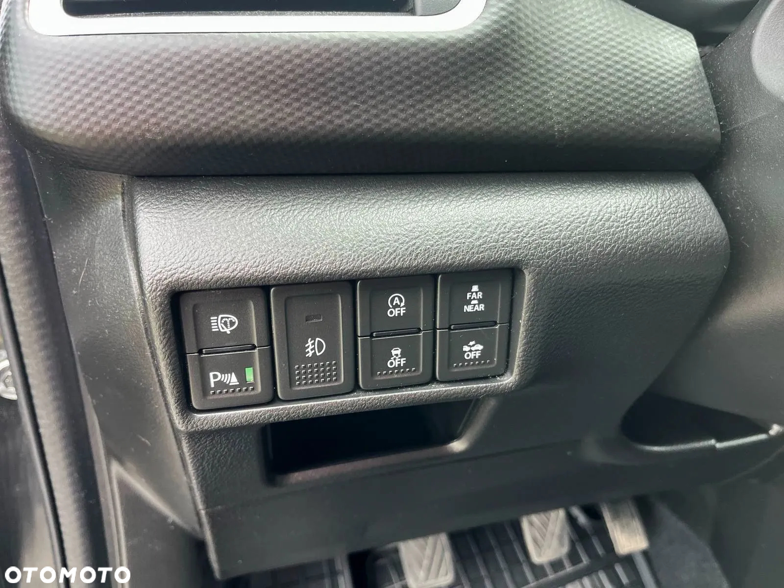 Suzuki SX4 1.6 Premium - 11