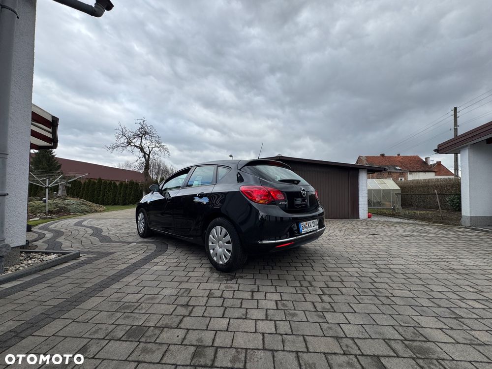 Opel Astra 1.6 Active - 9