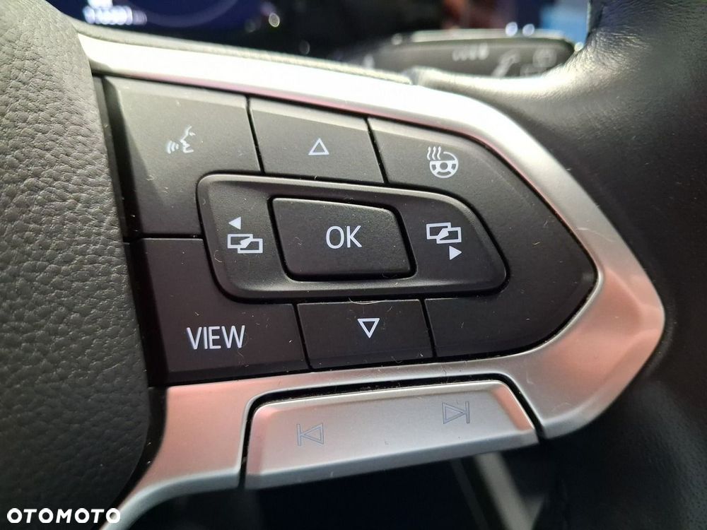 Volkswagen Golf Variant - 19