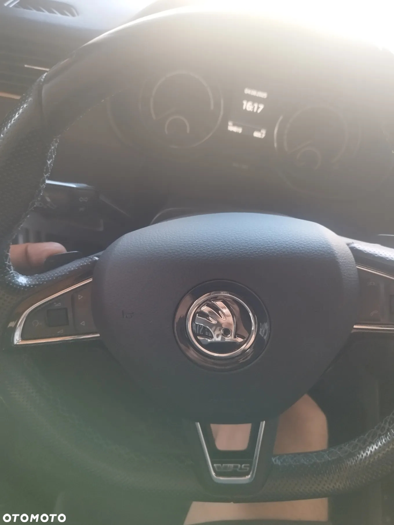 Skoda Octavia Combi 2.0 TDI 4x4 DSG RS - 12