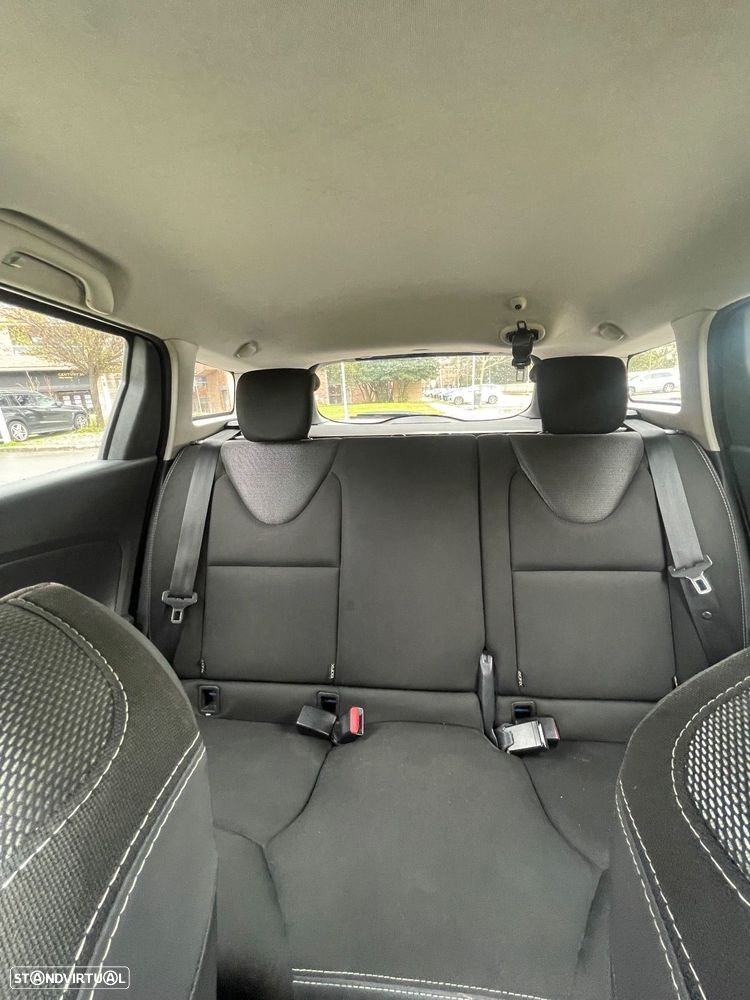 Renault Clio Sport Tourer - 18