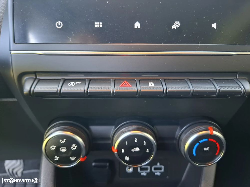 Renault Clio 1.0 TCe Techno - 37