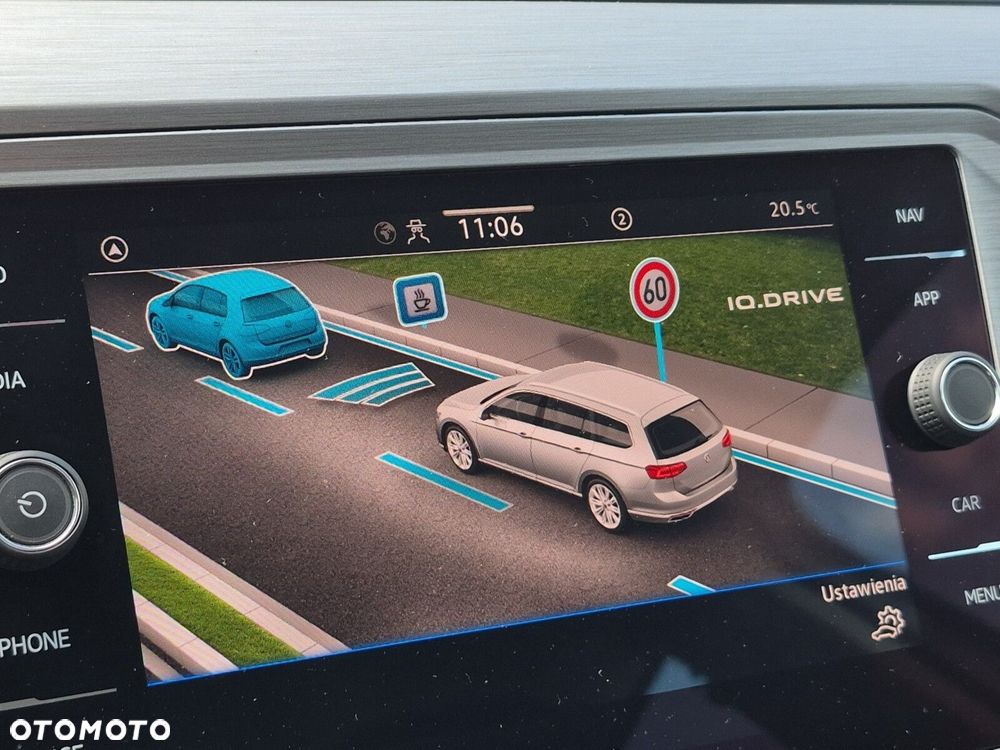Volkswagen Passat Variant 2.0 TDI SCR Business DSG - 25