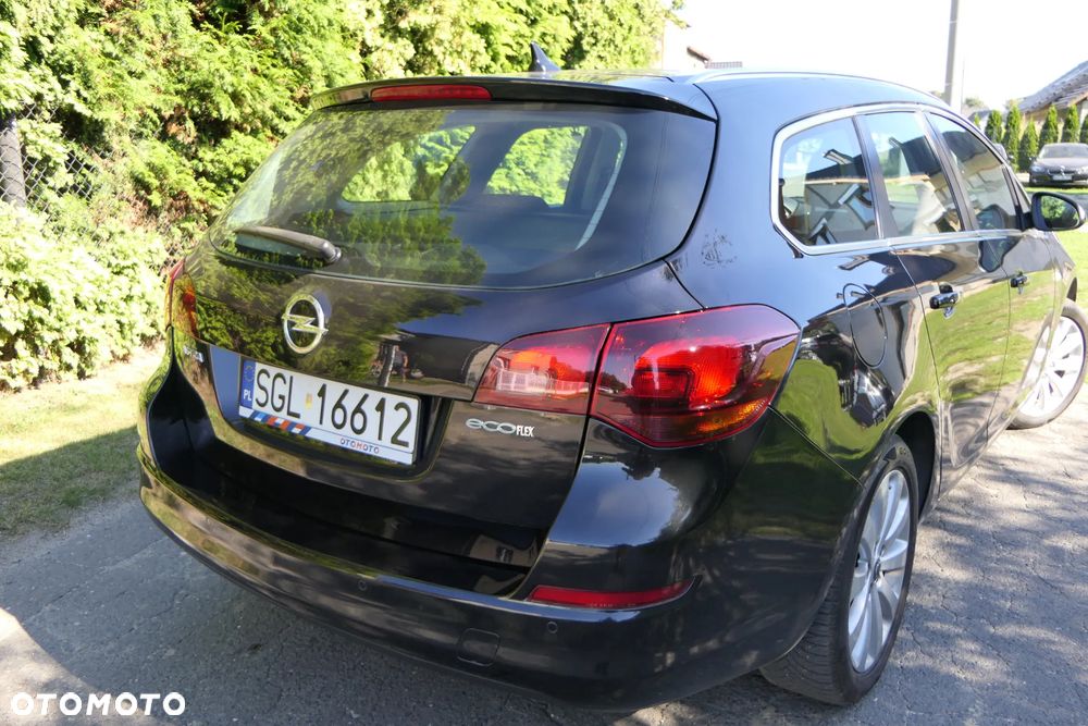 Opel Astra 1.4 EcoFLEX Innovation - 10