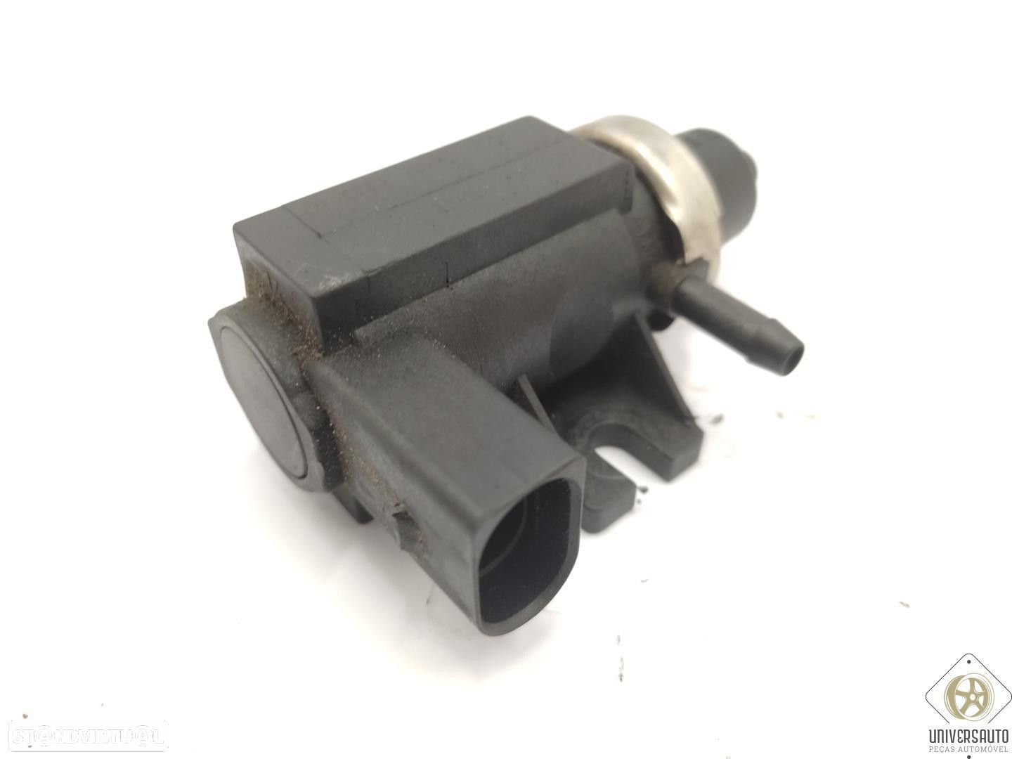 VALVULA AR ADICIONAL AUDI A3 2001 - 1