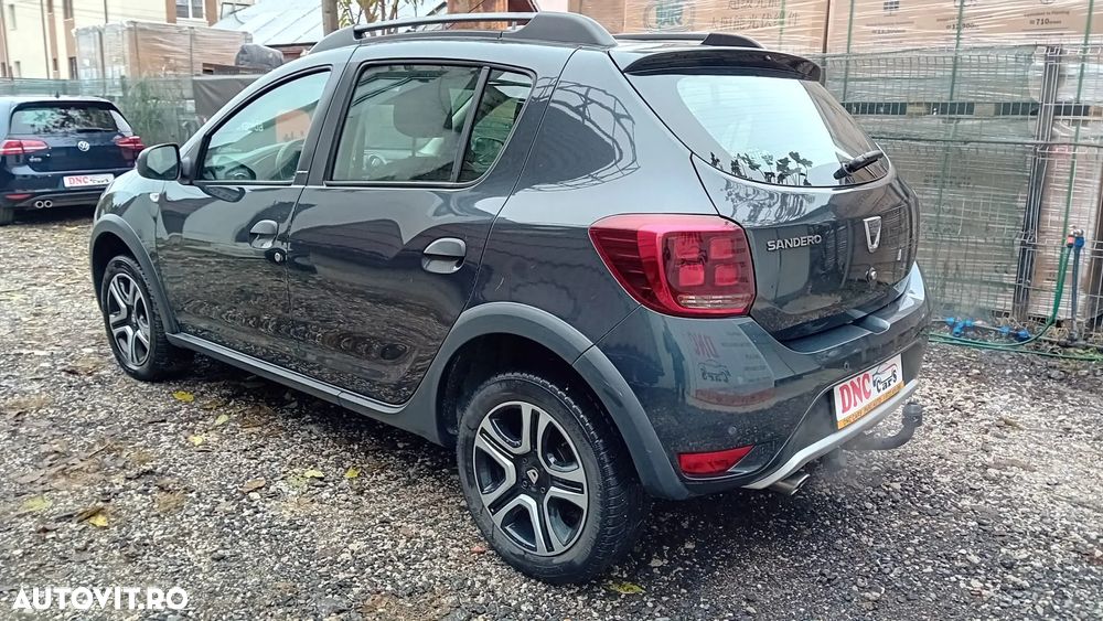 Dacia Sandero Stepway TCe 90 (S&S) Celebration - 22