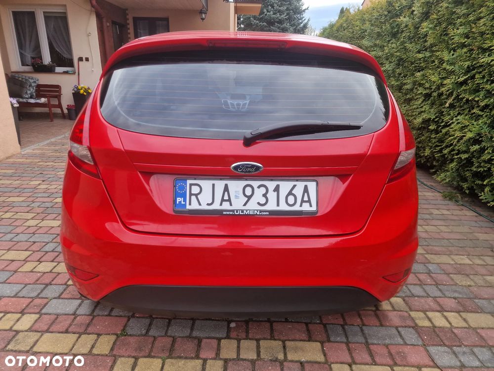 Ford Fiesta 1.25 Ambiente EU5 - 5