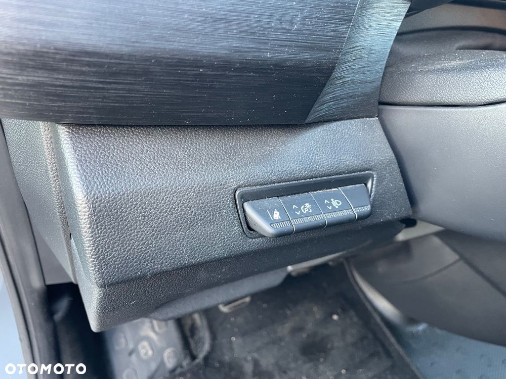 Renault Trafic 2.0 dCi Escapade - 18