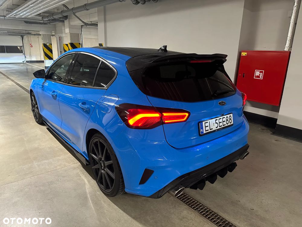 Ford Focus 2.3 EcoBoost ST Edition - 16