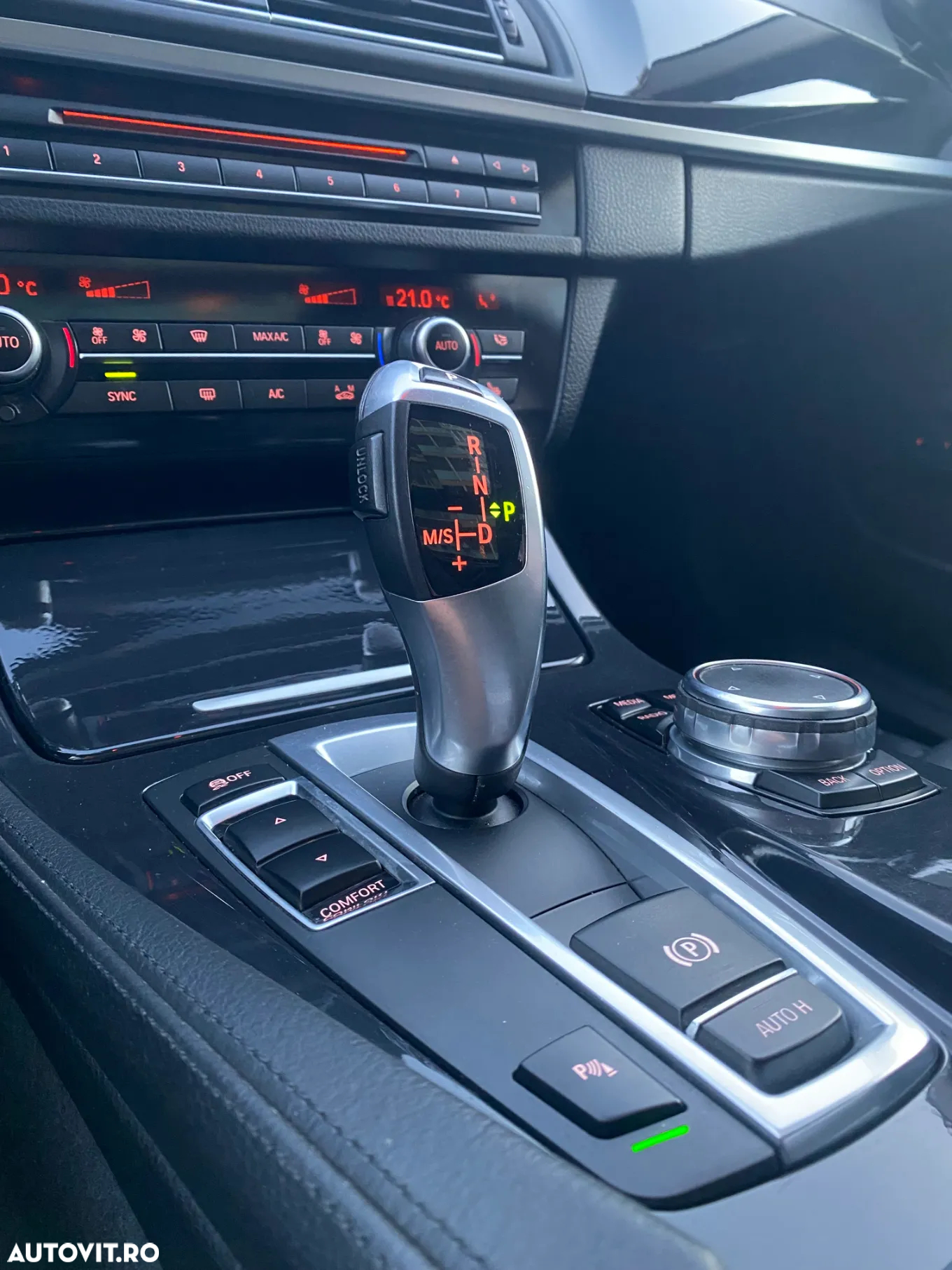 BMW Seria 5 518d Aut. Luxury Line - 15