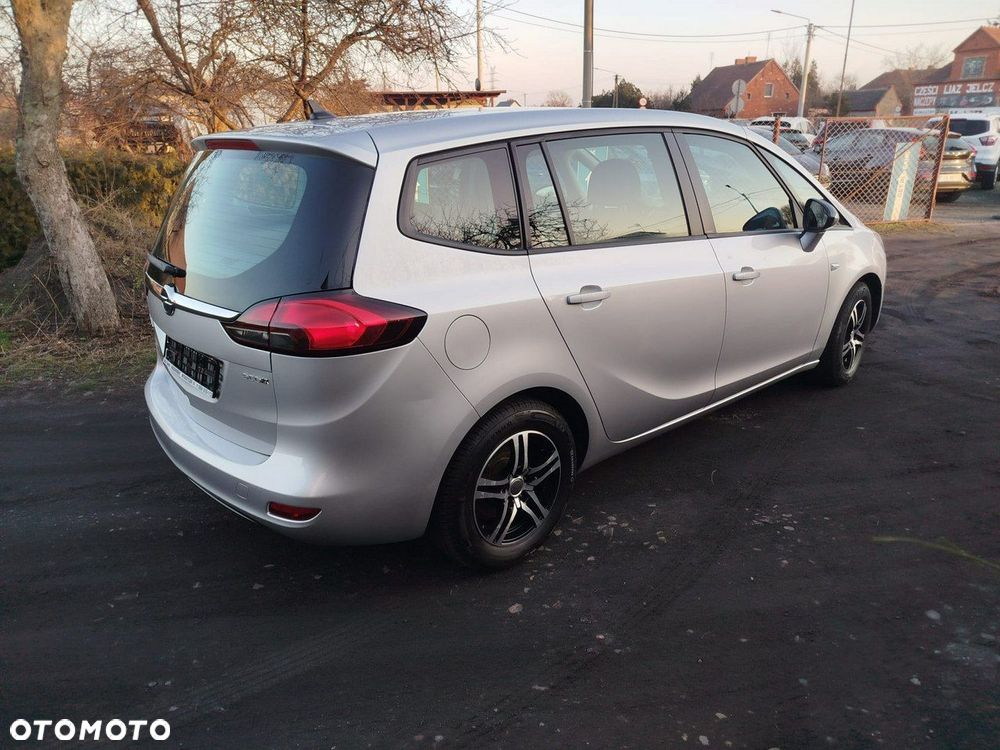 Opel Zafira - 3
