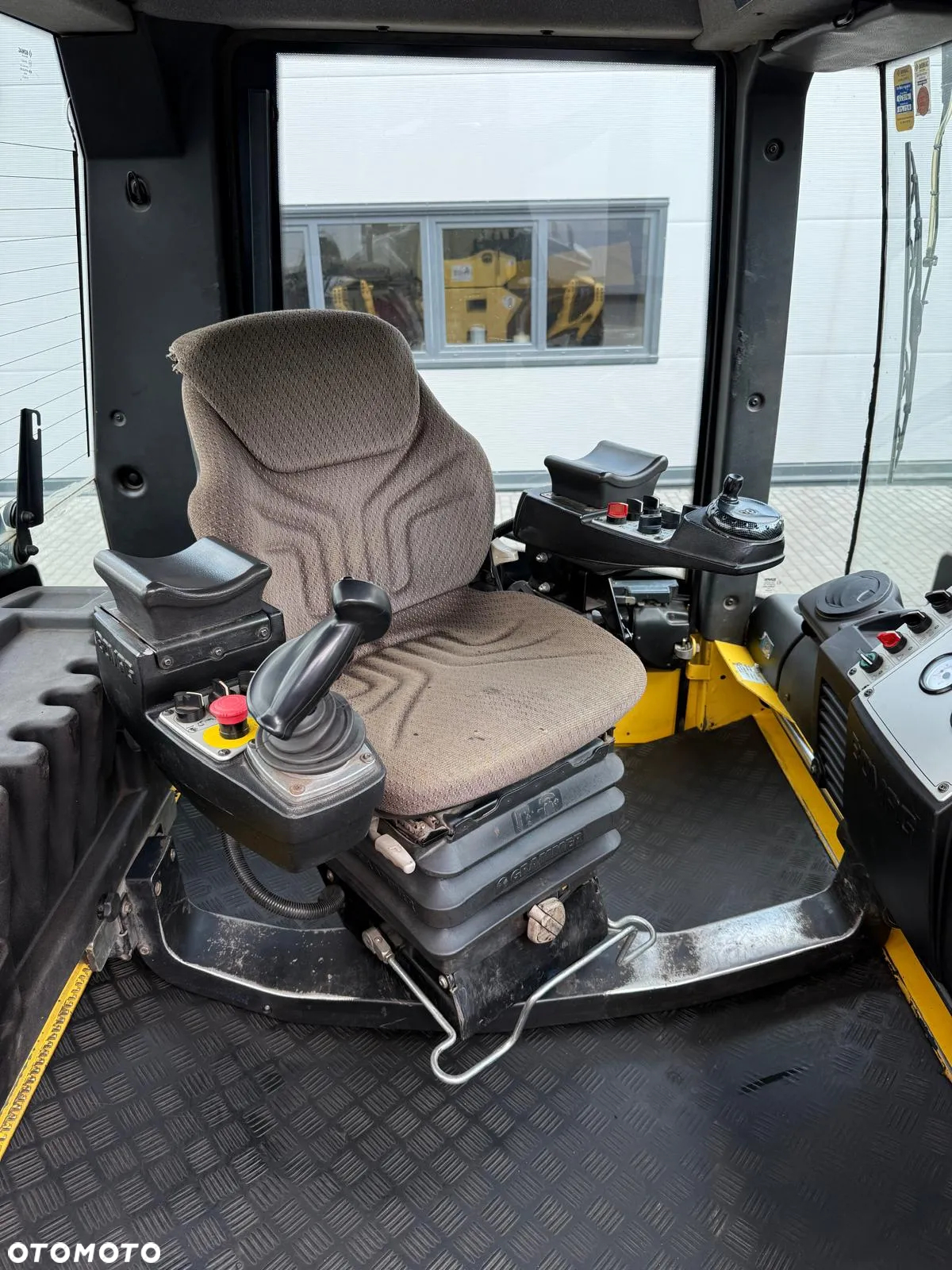 Bomag BW 174 AP-4 - 12