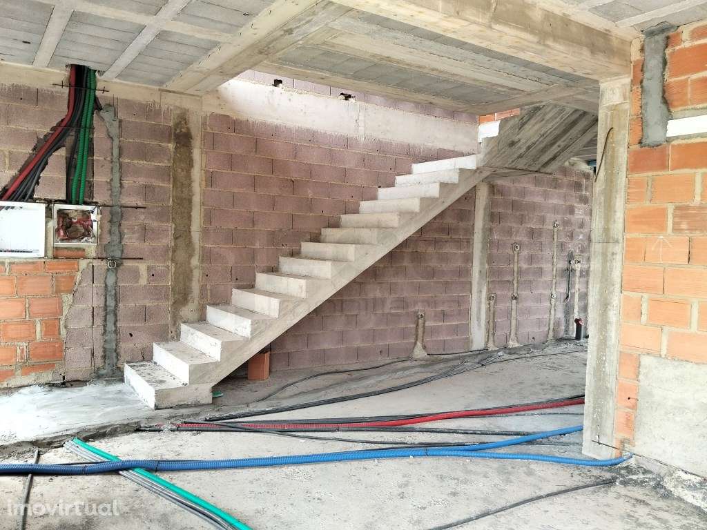 Moradia T4 para venda ALVORADA - Aveiro / Cacia - Grande imagem: 3/24