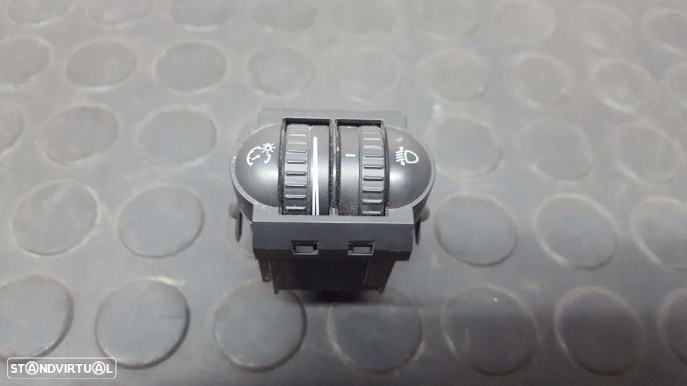 CONTROLE DE AJUSTE DE LUZES VOLKSWAGEN GOLF VI (5K1) ADVANCE - 7