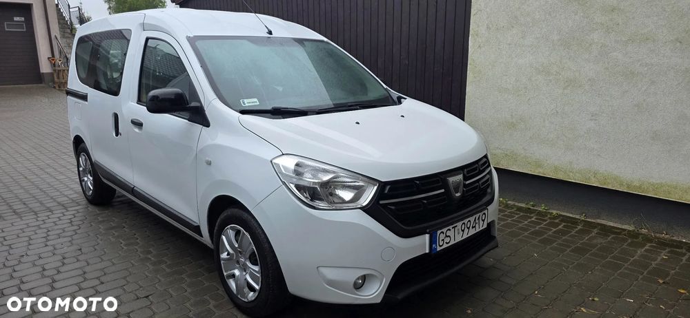 Dacia Dokker 1.5 Blue dCi Laureate - 1