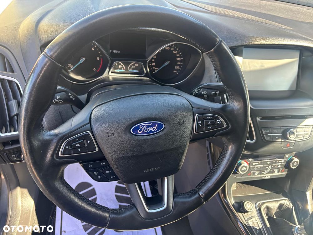 Ford Focus 2.0 TDCi Titanium ASS - 25