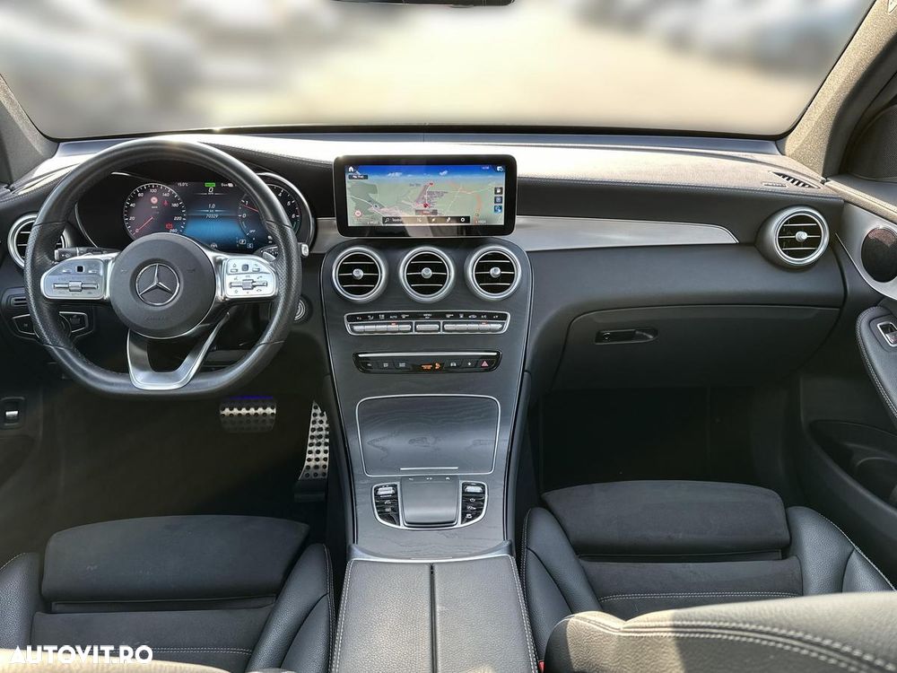 Mercedes-Benz GLC 300 de 4Matic 9G-TRONIC AMG Line - 12