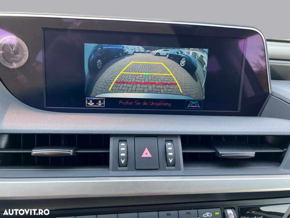Lexus Seria ES 300h Executive Line - 15