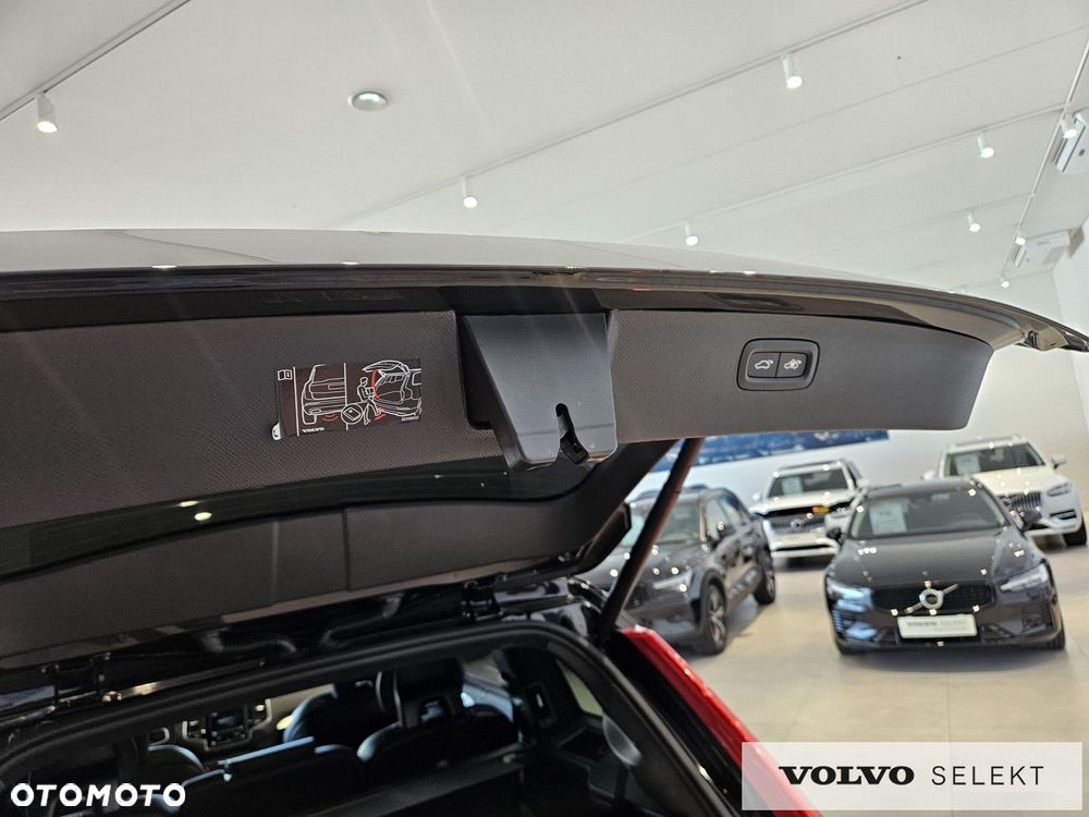 Volvo XC 90 - 35