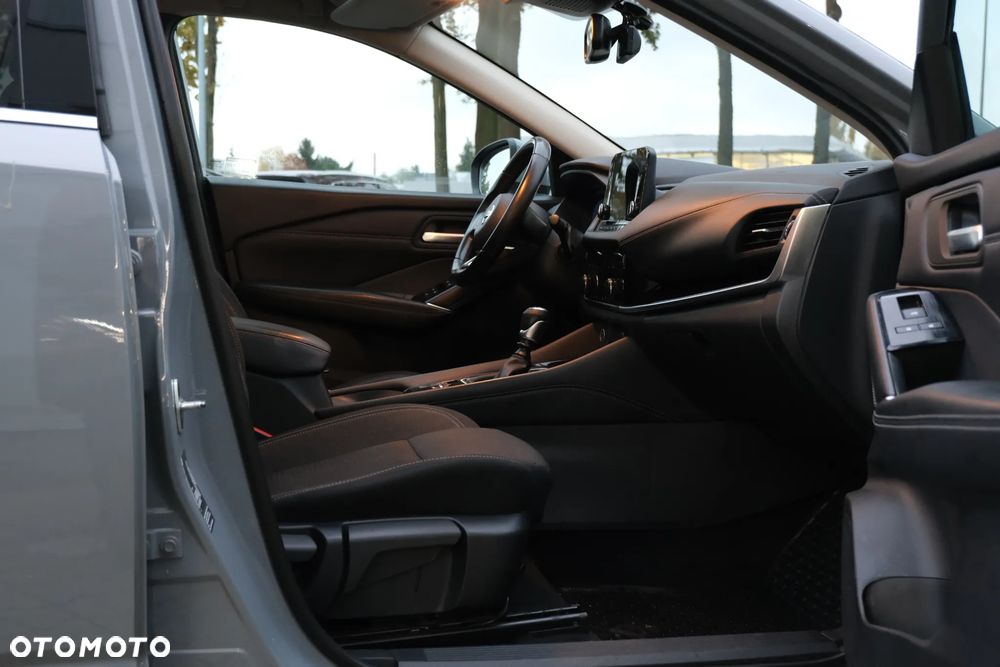 Nissan Qashqai 1.3 DIG-T mHEV N-Connecta - 14