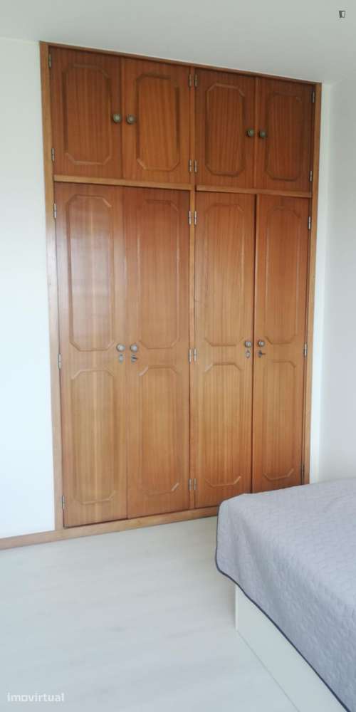 Quarto - localizado em Cedofeita Porto - Grande imagem: 5/19