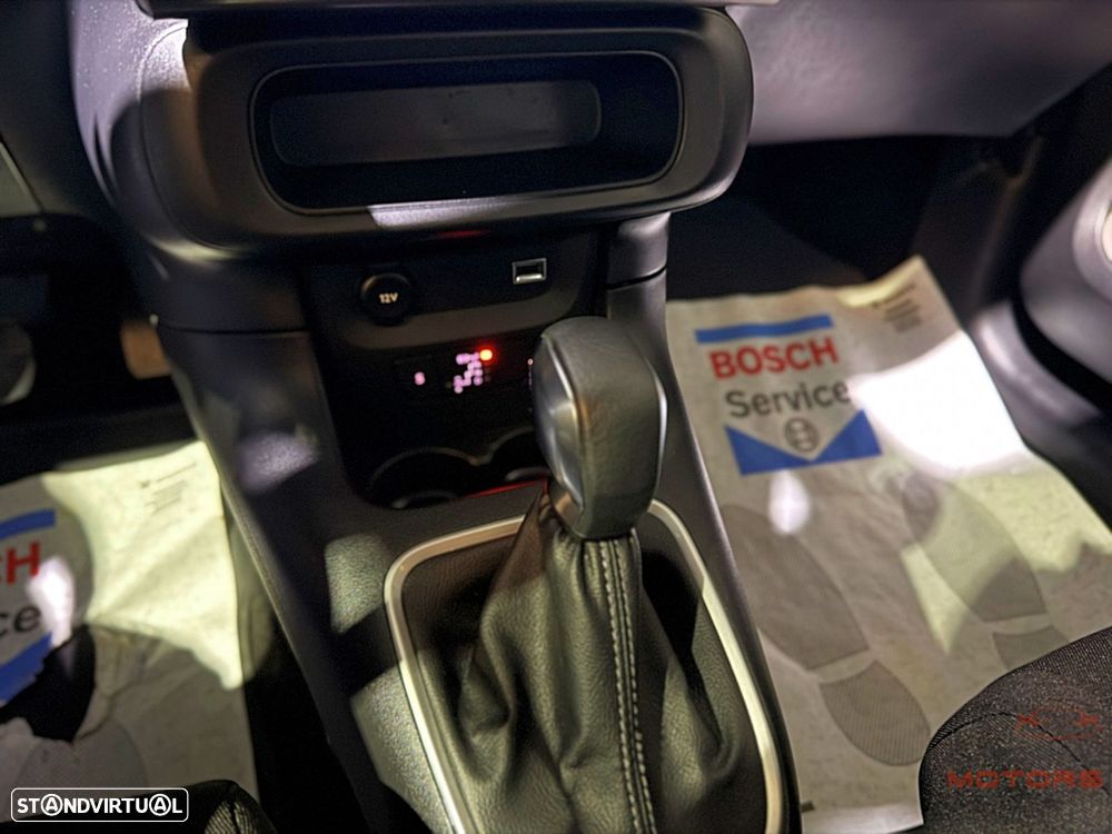 Citroën C3 1.2 PureTech Shine EAT6 - 26