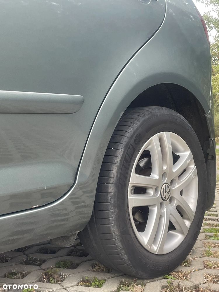 Volkswagen Golf Plus 2.0 TDI Comfortline - 12
