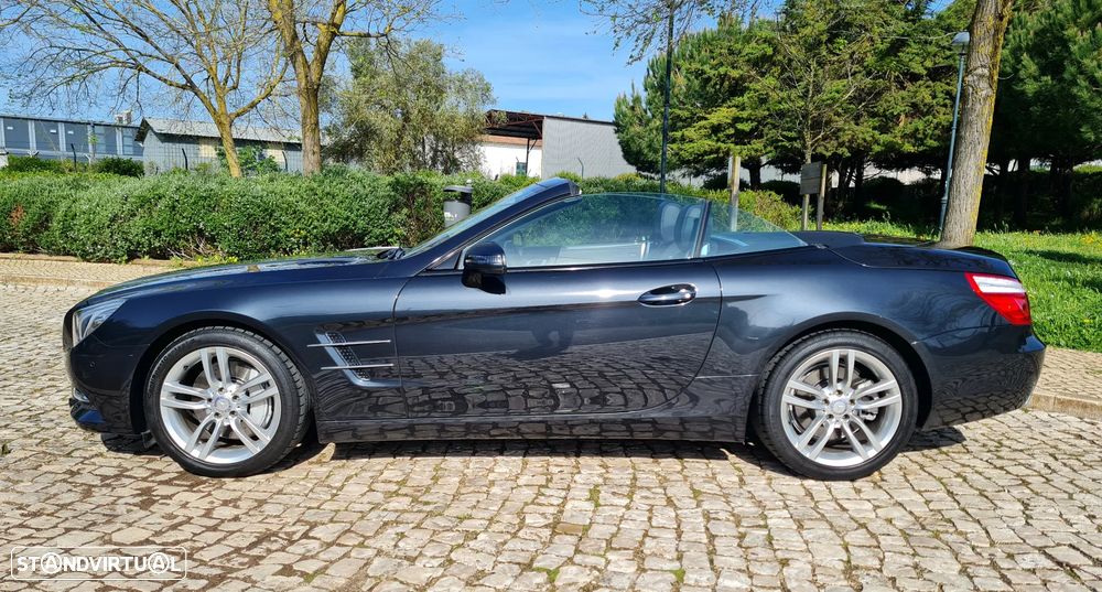 Mercedes-Benz SL 350 7G-TRONIC 2LOOK Edition - 16